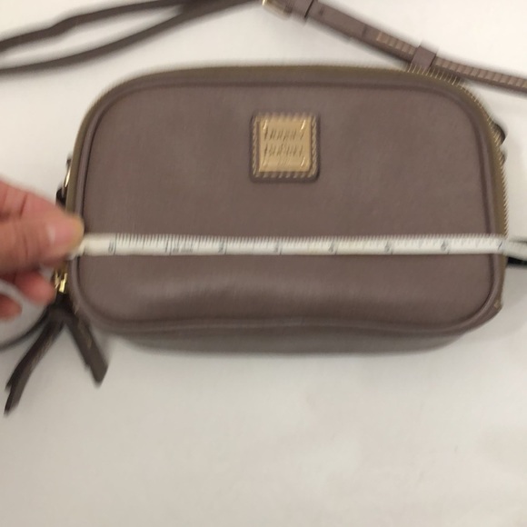 DOONEY & BOURKE SAFFIANO LEATHER CROSSBODY BAG WOMENS SIZE S - Picture 15 of 16